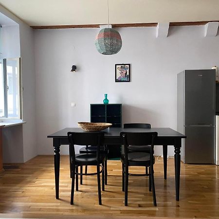 Vintage Charm Apartment Любляна Экстерьер фото