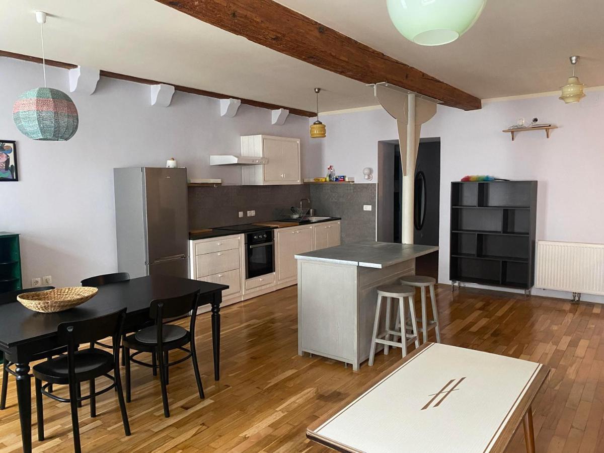 Vintage Charm Apartment Любляна Экстерьер фото